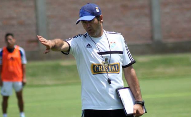 Daniel Ahmed: “Destaco el esfuerzo y valentía de mis jugadores”
