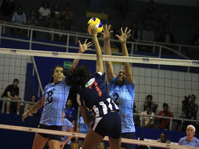 Alianza Lima venció por 3-0 a Regatas Lima