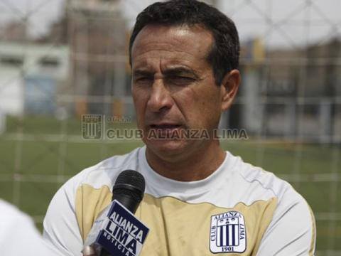Sanguinetti: “Los tres puntos se tienen que quedar en casa”