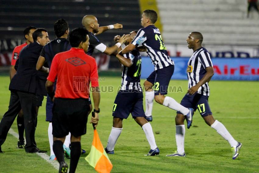 Gracias a Trujillo Alianza Lima venció 1-0 a Real Garcilaso en Matute