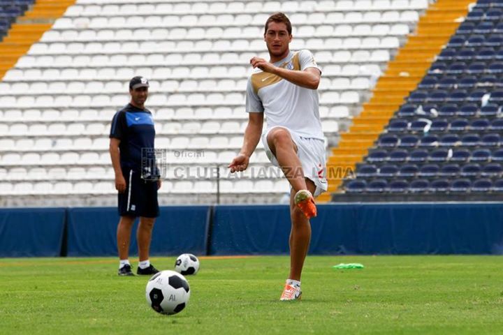 Ibáñez: “Este domingo demostraremos que no hay equipo favorito”