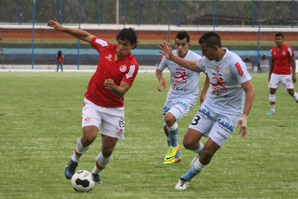 Punto de oro en las alturas, Juan Aurich empató 2-2 con Real Garcilaso
