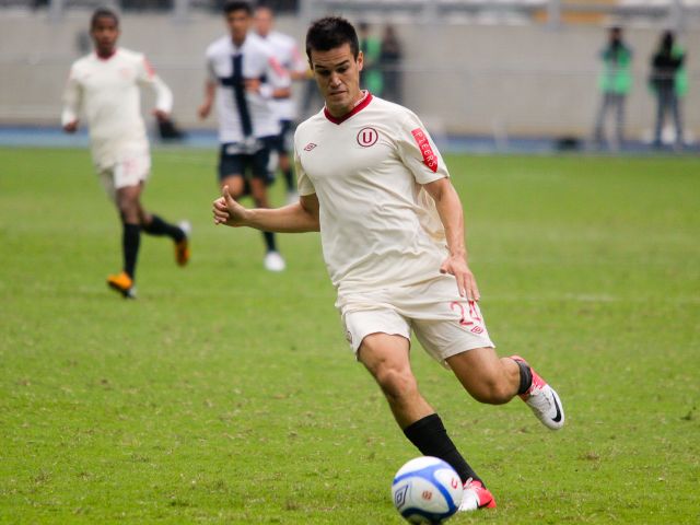 Aurelio Saco-Vértiz: “Anotar siempre es lindo y más si sirve para ayudar a ganar al equipo.”
