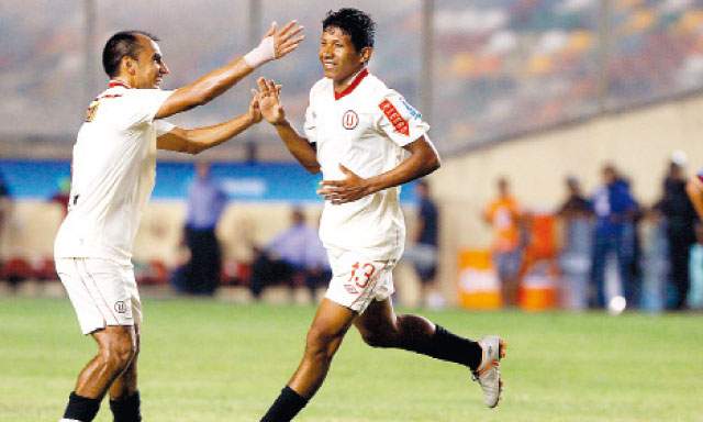 Edison Flores se pondrá nuevamente la camiseta Crema