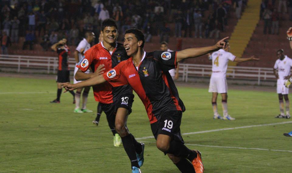 Melgar goleó por 3-0 al UTC en Arequipa