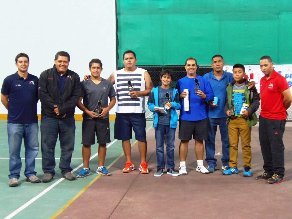 Día de la paleta frontón se celebró con final de torneo padres e hijos