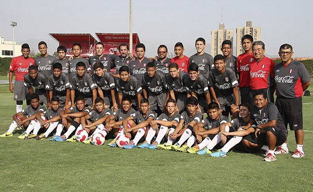 Selección Peruana Sub-15 se prepara para los Juegos Olímpicos de la Juventud en Nanjing.