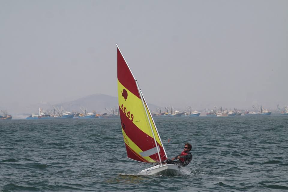 Se inicia partida de delegación peruana a los III Juegos Suramericanos de Playa