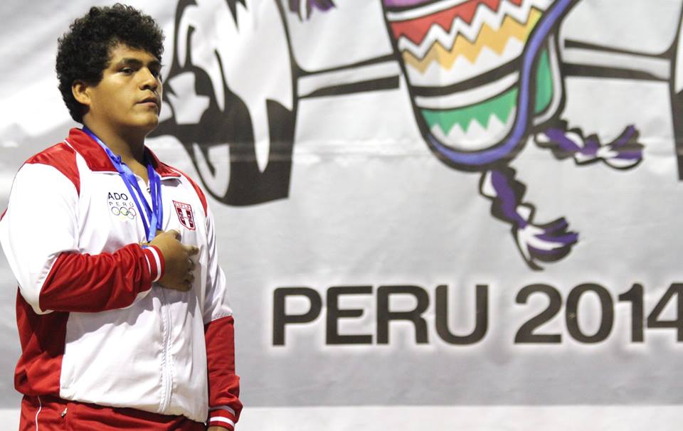 Selección peruana de levantamiento de pesas campeona en selectivo Olímpico Nanjing 2014