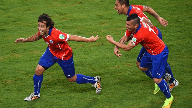 La roja venció ne su debut por 3-1 a Australia