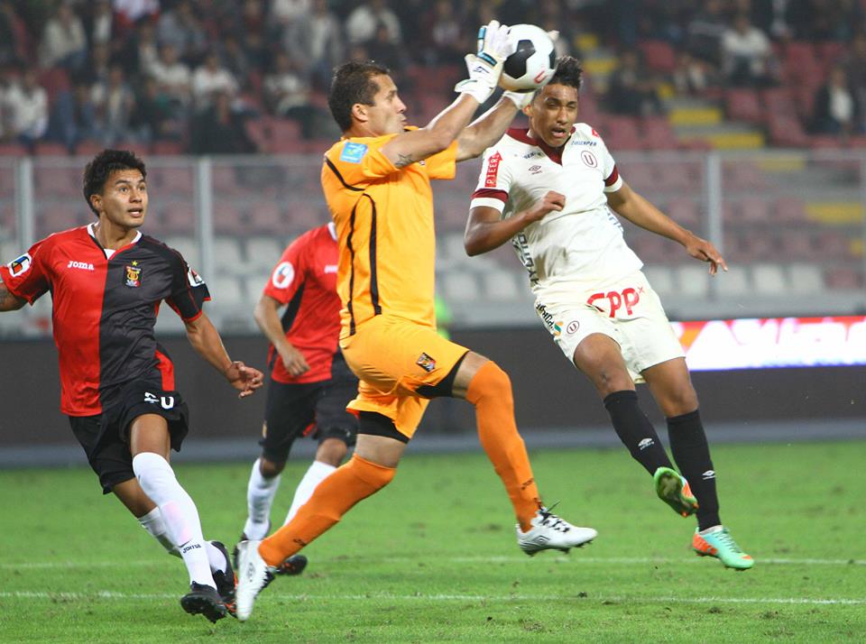 Universitario no pudo en casa y perdió por 2-1 ante Melgar