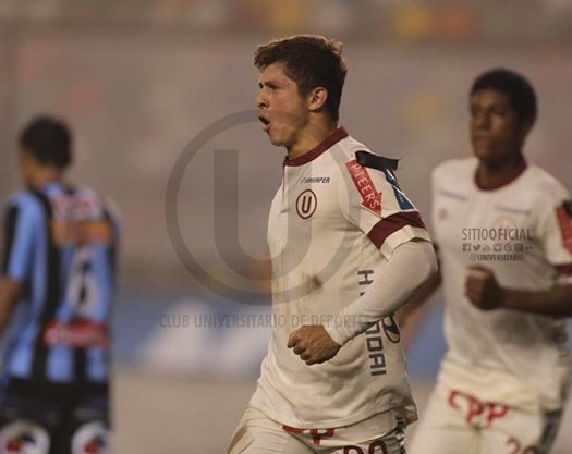 Universitario venció 2-1 a Real Garcilaso en el Monumental