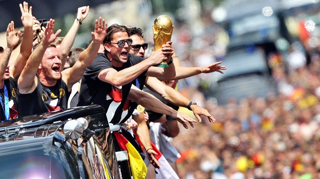 Inolvidable recibimiento a los campeones