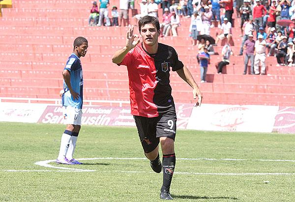Puntea solo arriba: Melgar venció 2-1 a Vallejo