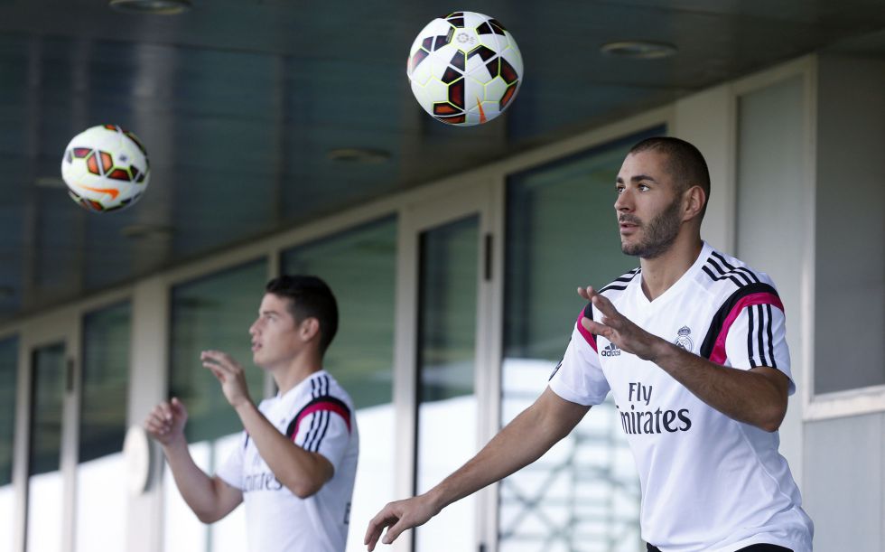 Karim Benzema jugará en el Real Madrid hasta 2019