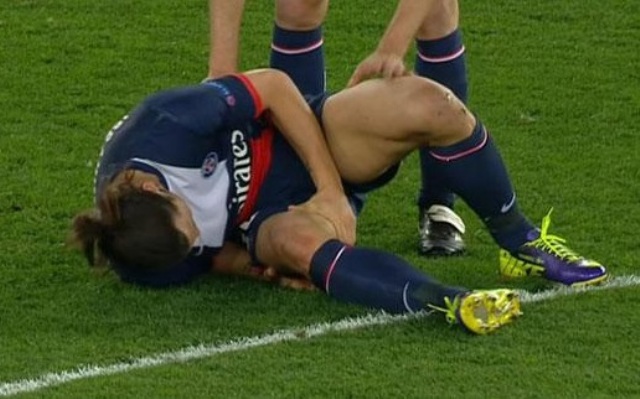 PSG consigue su primer triunfo en la Liga de Francia, pero Zlatan se lesiona