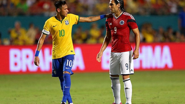 Brasil, con la magia de Neymar venciò 1-0 a Colombia