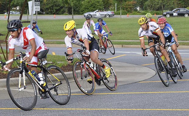 Ciclista Israel Hilario destacó en Campeonato del mundo en Estados Unidos