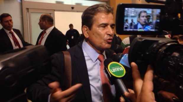Jorge Luis Pinto llegó a Lima: “Las cosas se dan en su momento”