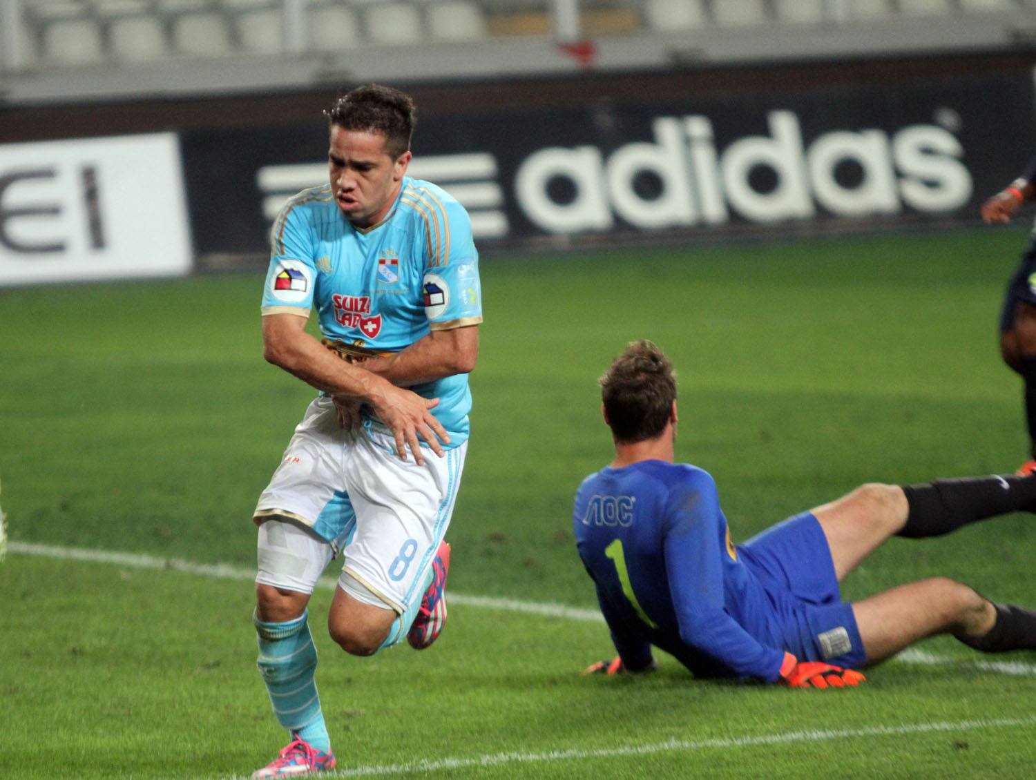 Sporting Cristal venció 3-2 Alianza Lima y asegura la punta del Clausura