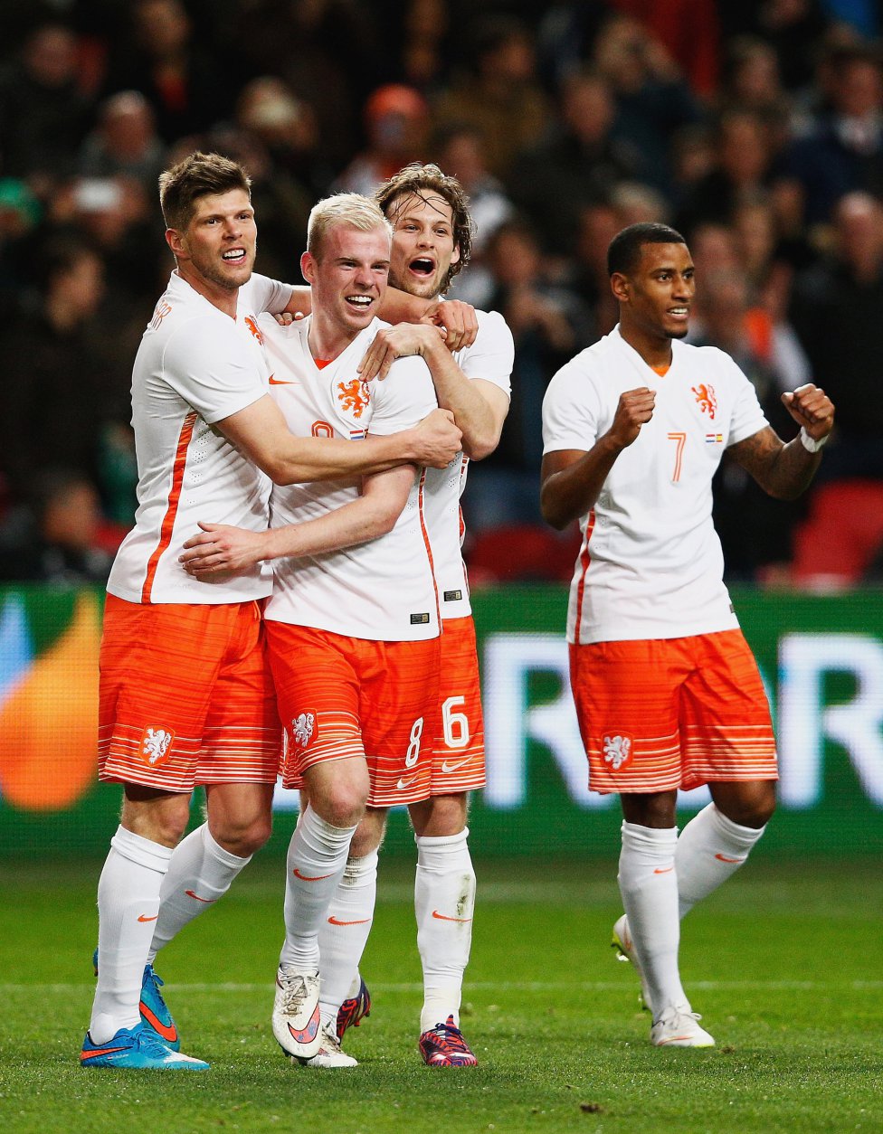 Amistoso Internacional: Holanda derrotó 2-0 a España en Ámsterdam