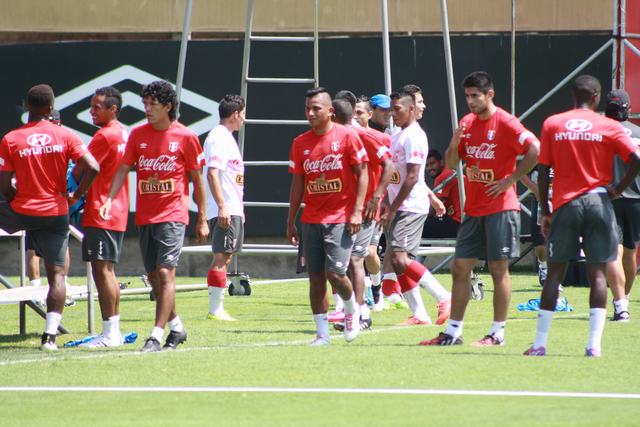 Fotos: Segundo día de entrenamiento de la selección peruana