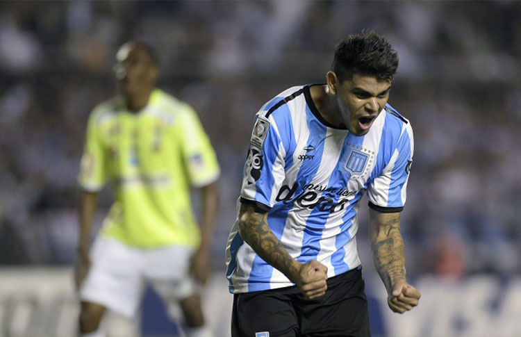 Copa Libertadores: Racing remonta 3-2 a Táchira y acaba líder del Grupo 8