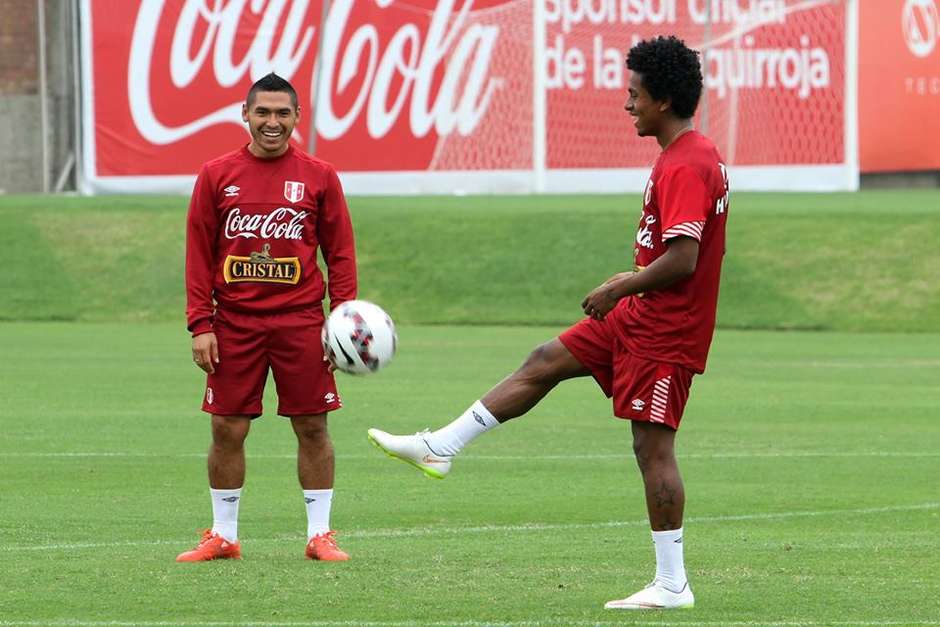 3 peruanos entre los más ‘chatos’ de la Copa América Chile 2015