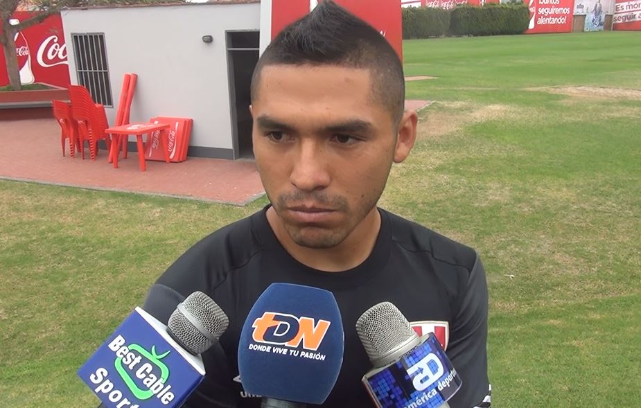 Joel Sánchez: “Ilusiona estar en el once titular de la selección”