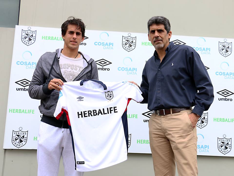 Rafael Guarderas fue presentado en la Universidad San Martín