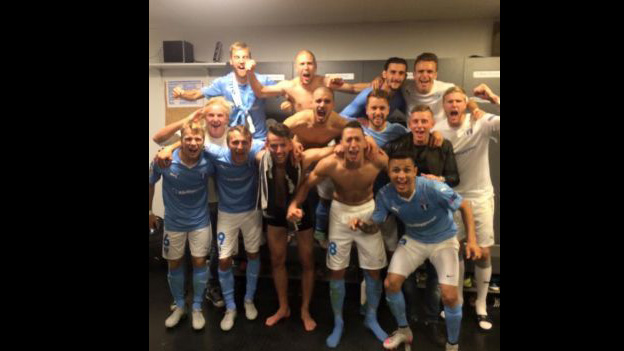Malmö con Yoshimar Yotún venció 2-0 a Celtic y clasificó a la fase de grupos de la Champions League