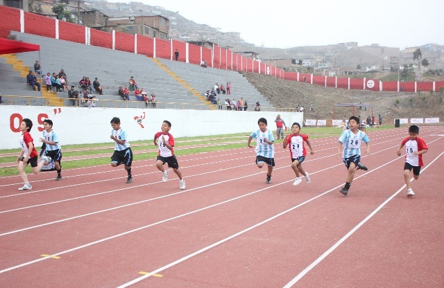 Campeonato nacional infantil de atletismo se realiza este fin de semana