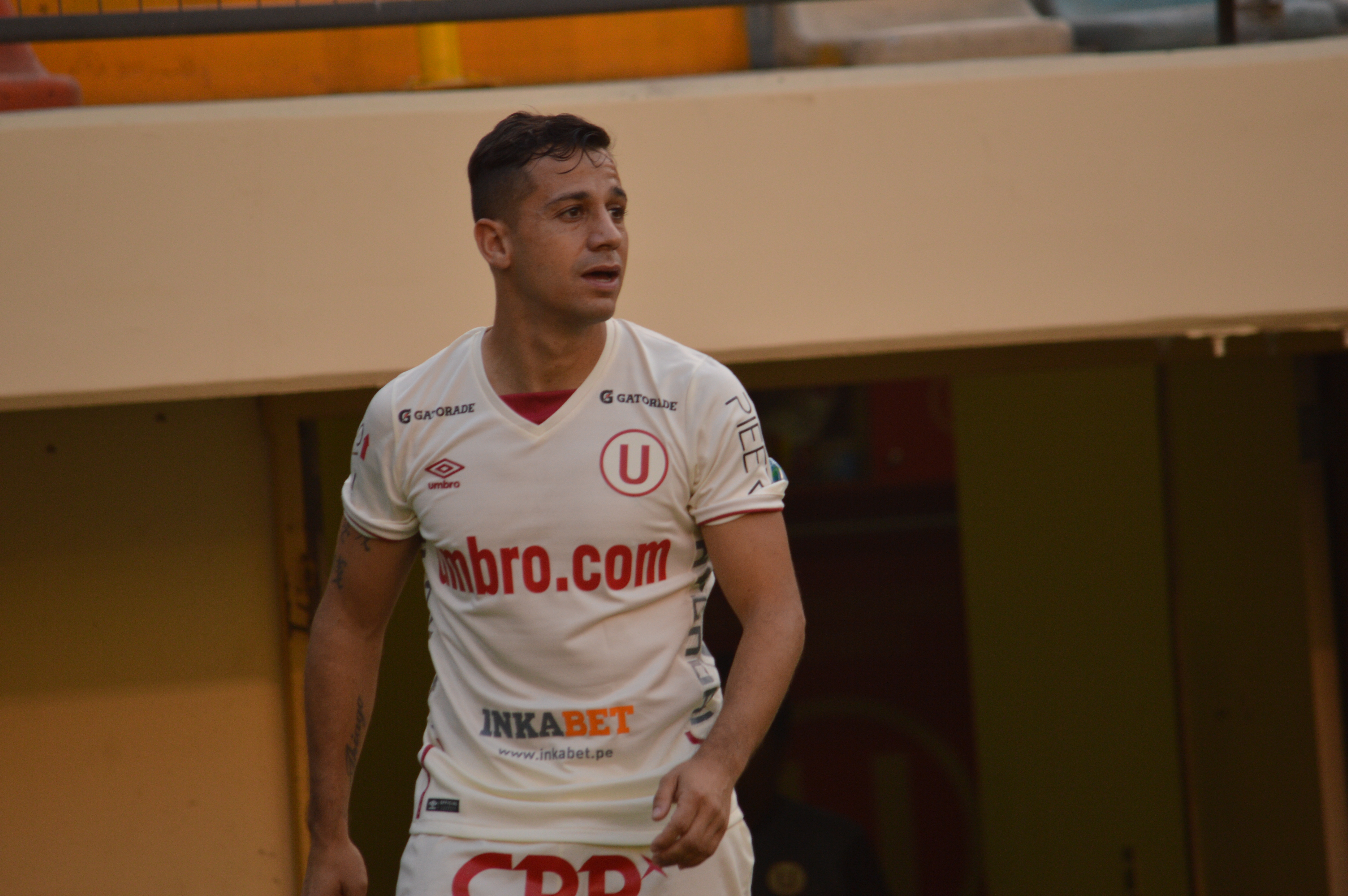 Comerciantes Unidos y Universitario cierran la sétima jornada del Torneo de Verano