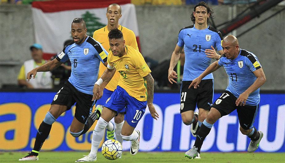 Grandes duelo por las Eliminatorias Argentina en peligro ante Chile y Brasil-Uruguay en choque de líderes