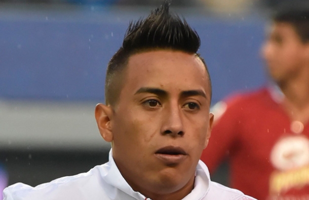 Christian Cueva fue inscrito por Sao Paulo para disputar la Copa Sudamericana