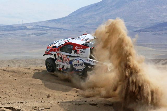 Clasificaciones de los Peruanos en la Etapa 11 del Rally Dakar 2018