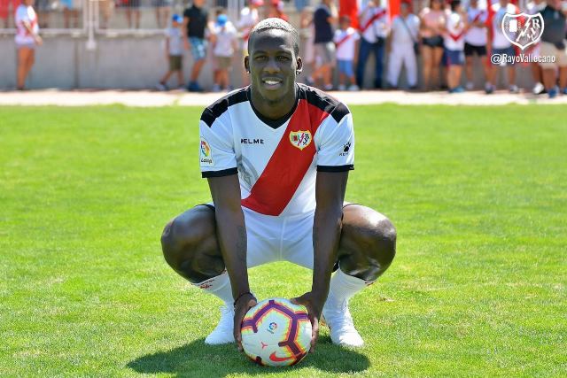 Luis Advíncula en el equipo ideal de la segunda fecha de la Liga de España