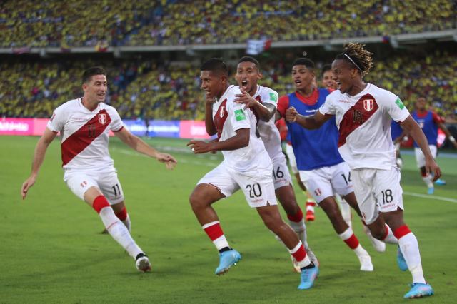 Clasificatorias rumbo a Qatar 2022: Perú logra Triunfo Histórico por 1-0 a Colombia en Barranquilla (Fotos y Video)