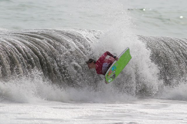 MARCONA recibe a lo mejor del BODYBOARDING MUNDIAL, Video Aqui!