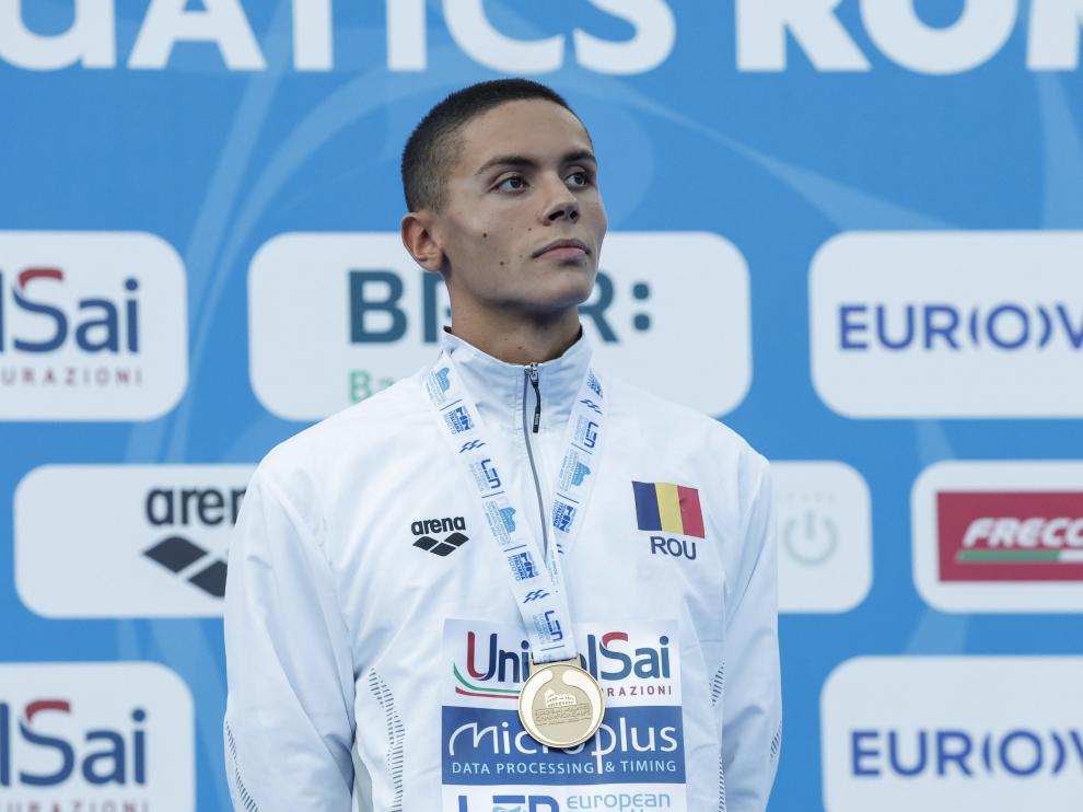 El rumano Popovici con solo 17 años el viejo récord mundial de los 100 metros de natación
